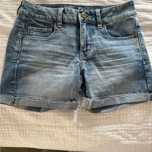 American Eagle Outfitters Midi Shorts - Size 4
